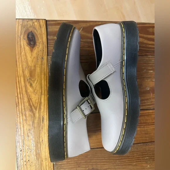 Dr. Martens-Zavala Mary Jane Beige - Picture 7 of 7